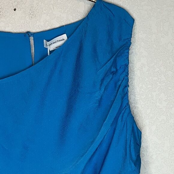 NWT Lover and Friends Carlita Asymmetrical Top in Blue Large Revolve - Picture 6 of 16